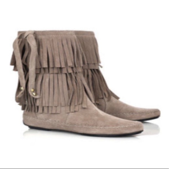 NWOB Juicy Couture Tara fringe moccasins booties.